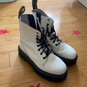 Doc Marten Jadon Platform
